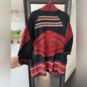 Lucky brand natural fibers knit cardigan Aztec inspired. Cotton linen